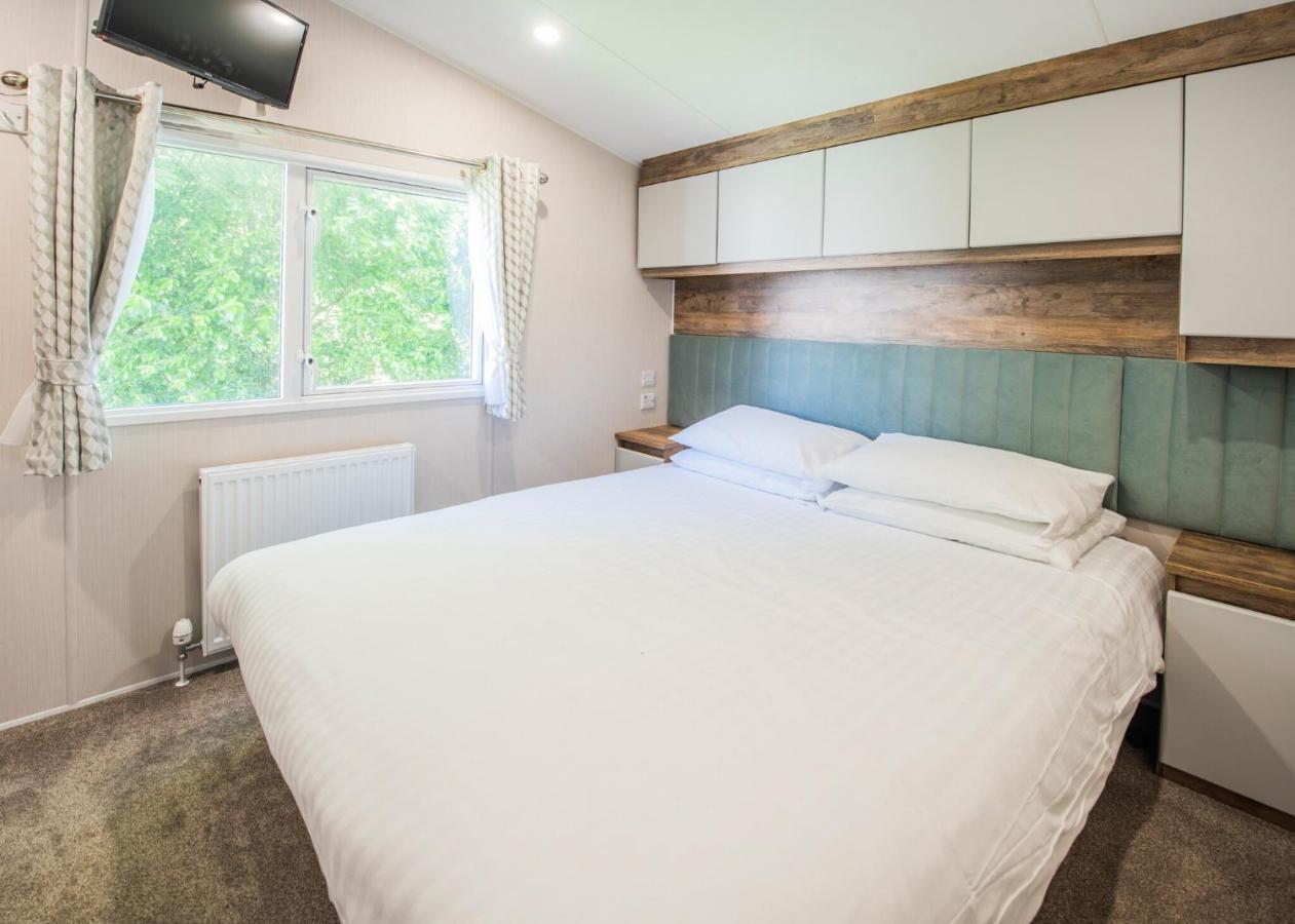 Sandaway Beach Holiday Park Ком-Мартин Экстерьер фото