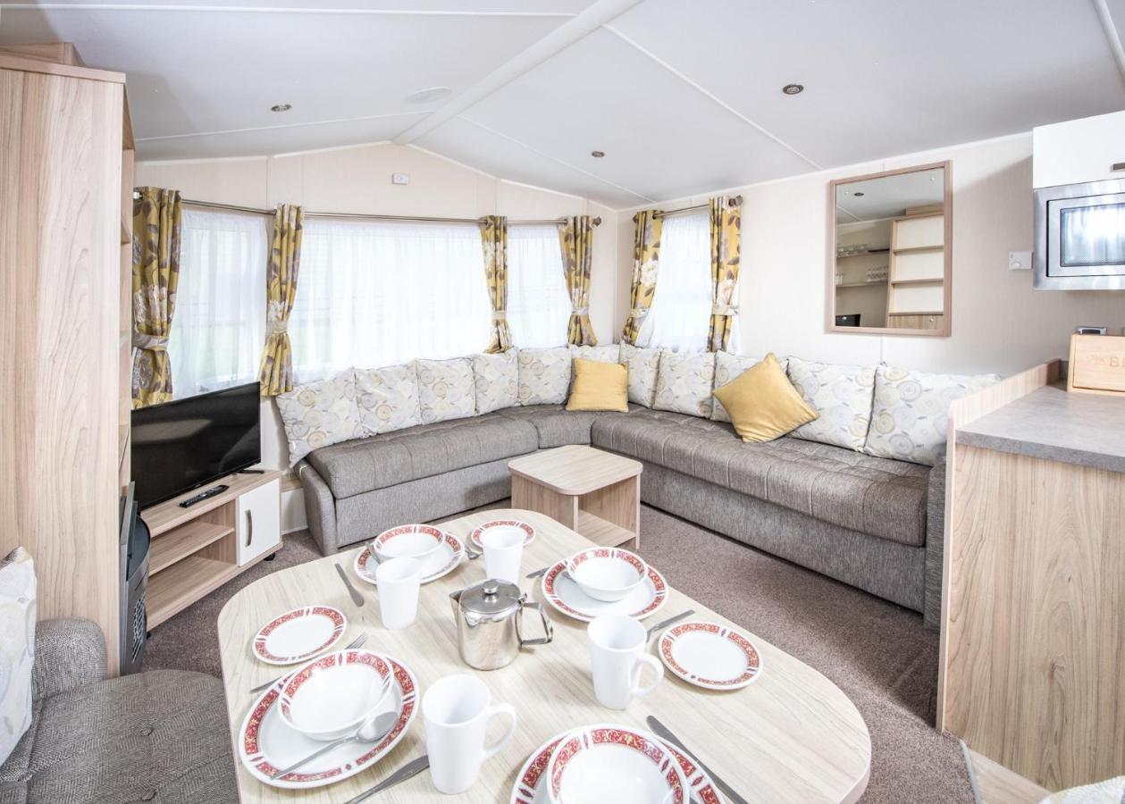 Sandaway Beach Holiday Park Ком-Мартин Экстерьер фото